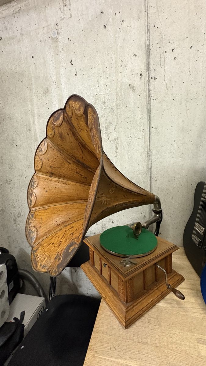 Plattenspieler: Grammophon – Gebraucht aus Altishofen von rex012 2