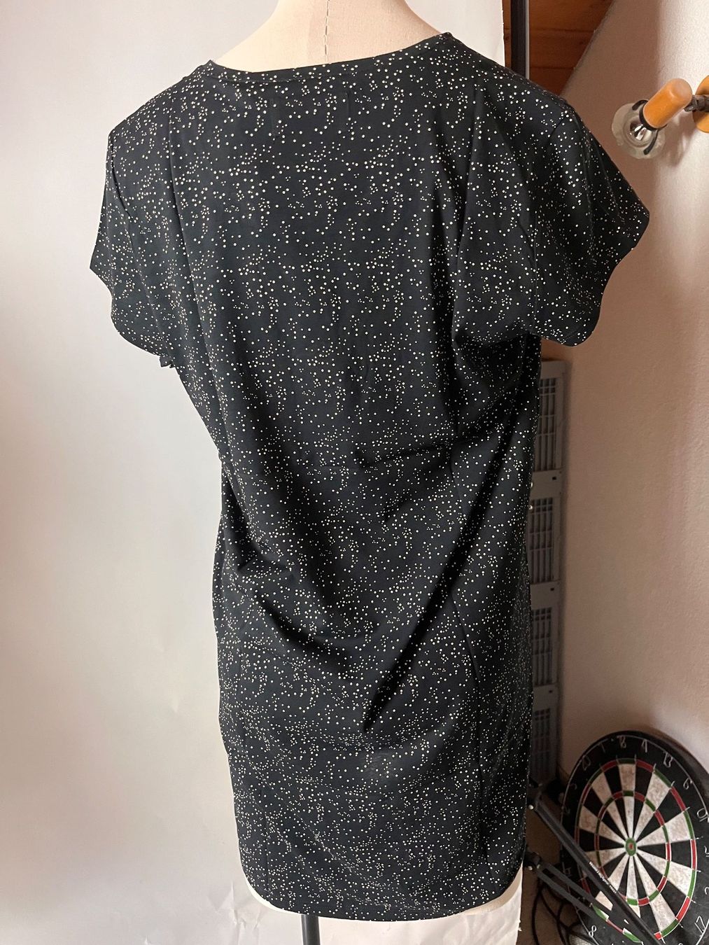 Triumph Negligees & Pyjamas: TRIUMPH, Nachthemd Kurzarm, Grösse 38, Farbe Schwarz – Neu und originalverpackt aus Rudolfstetten von gst_g7xl 3