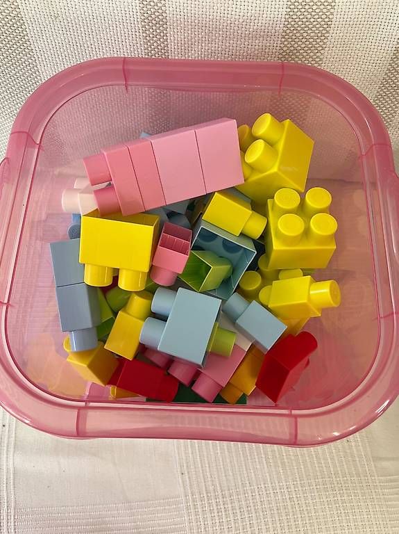 Baukästen: Building blocks 70 pieces – Gebraucht aus Zürich von mai_bwh6