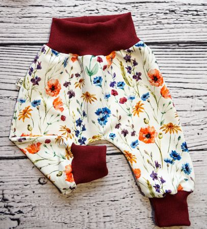 Sweat Pumphose mit Blumen Gr.50/56 - NEU