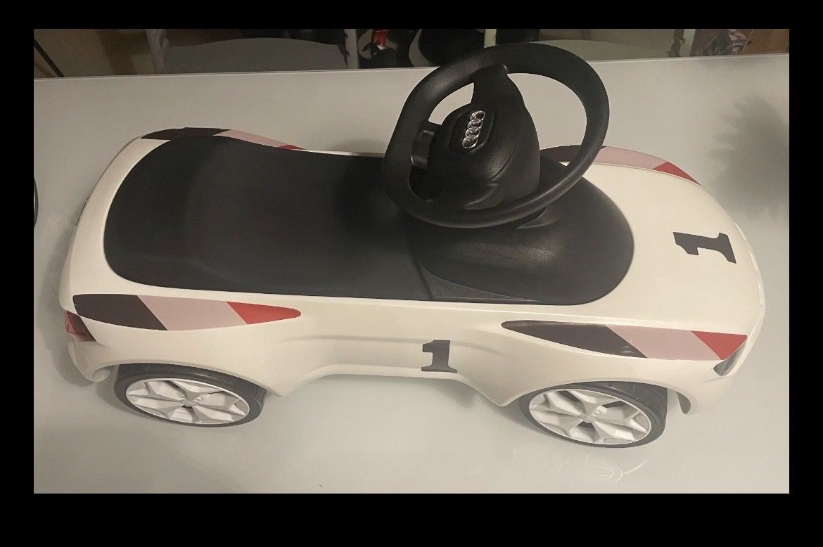 Fahrzeuge für Kinder: Audi miniature – Gebraucht aus St-Prex von Galdieg 1
