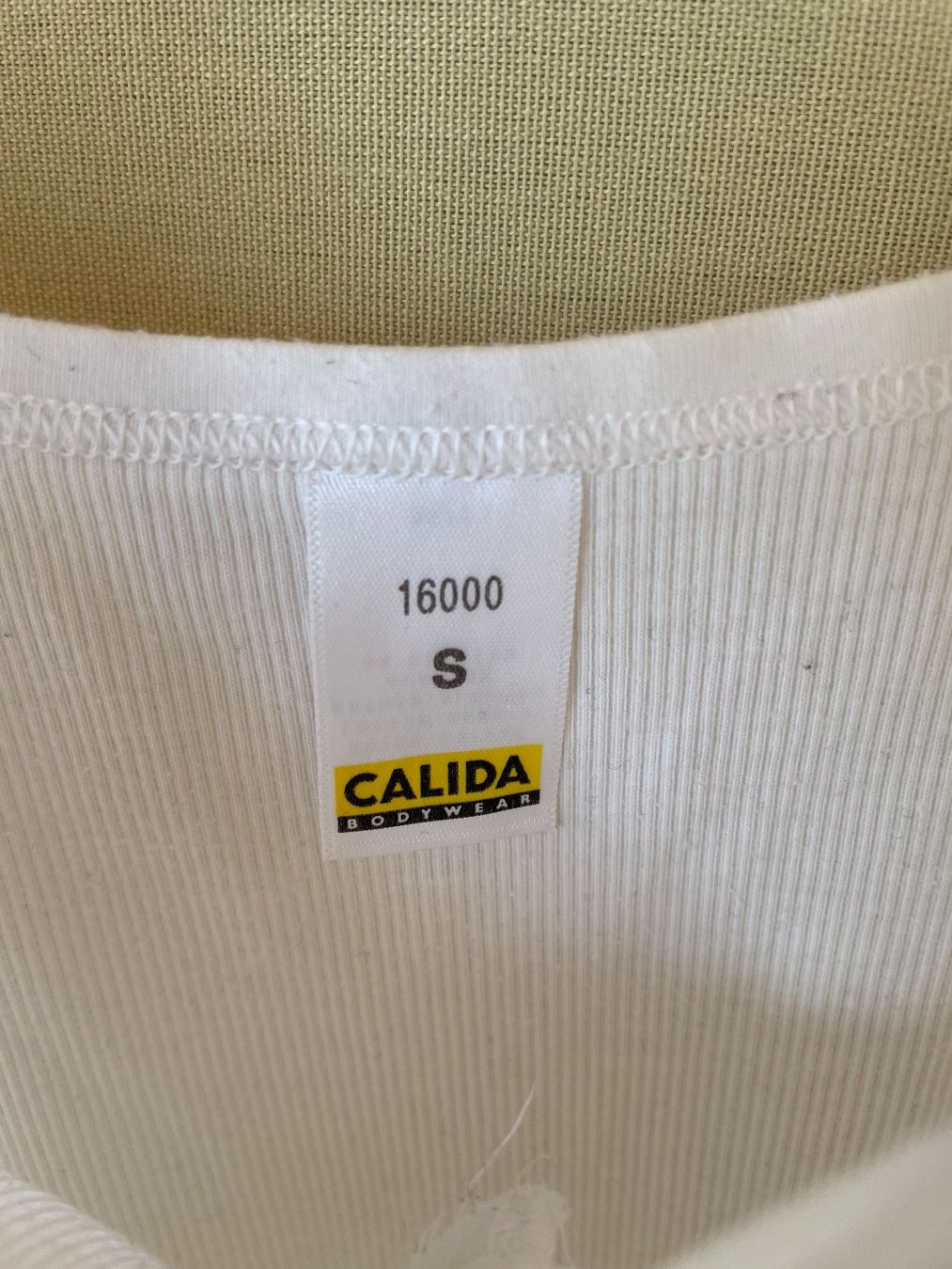 Calida Sonstige Unterwäsche: CALIDA Unterhemd Body / Grösse S / Weiss – Gebraucht aus Zofingen von  2