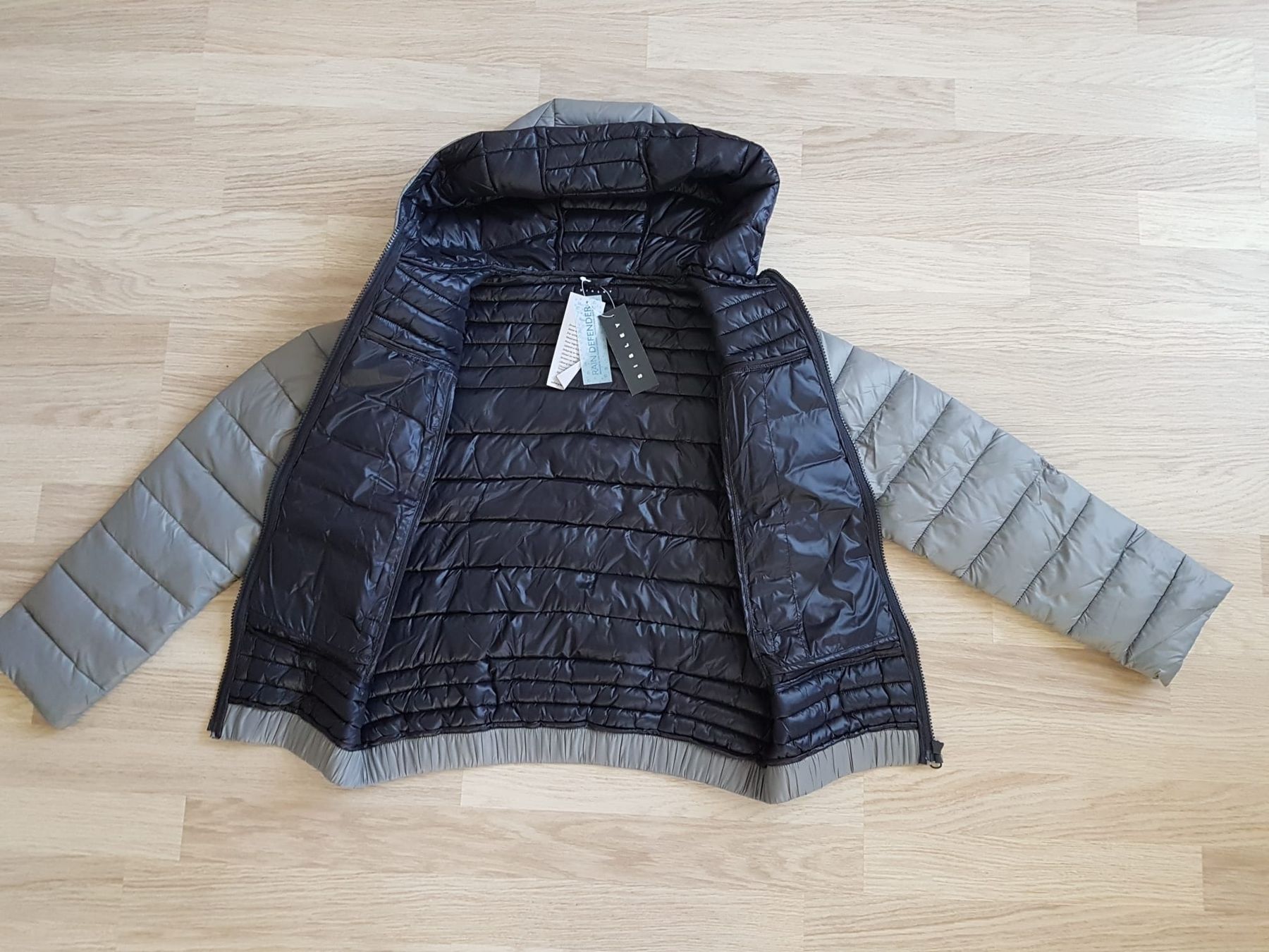 Sisley Jacken: Jacke SISLEY Grösse 170cm. – Neu und originalverpackt aus Zürich von 280_yc86 5