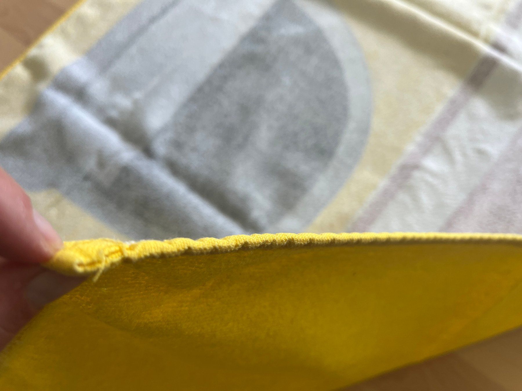 Coop Teli da bagno: Frottee / Badetuch, emoji, gelb – Usato da Zürich venduto da fbsm 4
