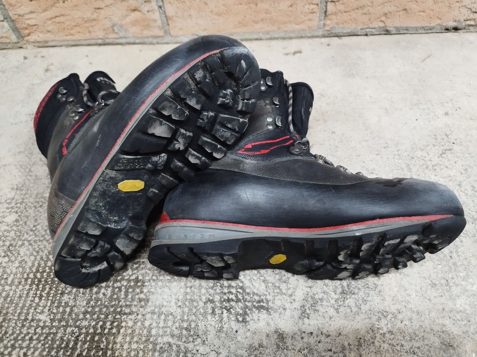 La Sportiva Scarpe da uomo: LaSportiva – Usato da Niederhünigen venduto da sruki 3