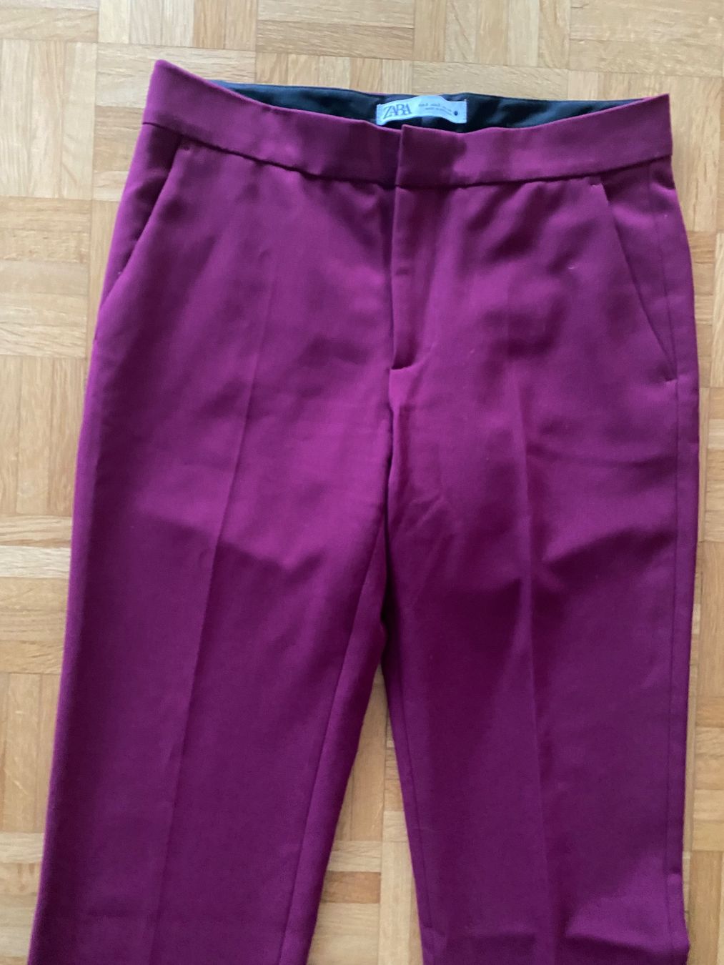 Zara Pantaloni: Hose Zara Gr S – Usato da Zug venduto da estarthyme 1