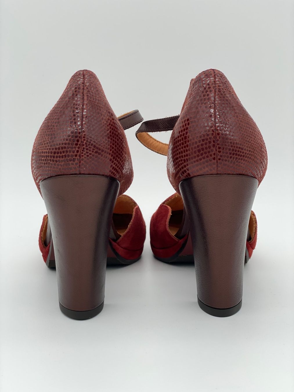 Chie Mihara Scarpe da donna: Chie Mihara Nadila Pump EU 38 Rot – Nuovo e nell'imballaggio originale da Zürich venduto da shoe_shop 4