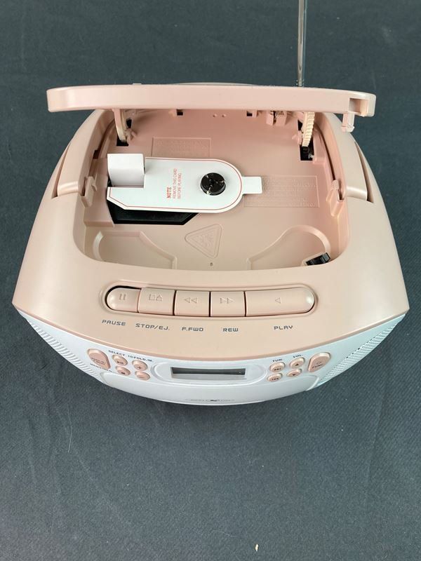 Radio: REFLEXION | Boombox  | CD, Kassette, Radio – Nuovo (secondo la descrizione) da Wittenbach venduto da Restwert_St-Gallen 2