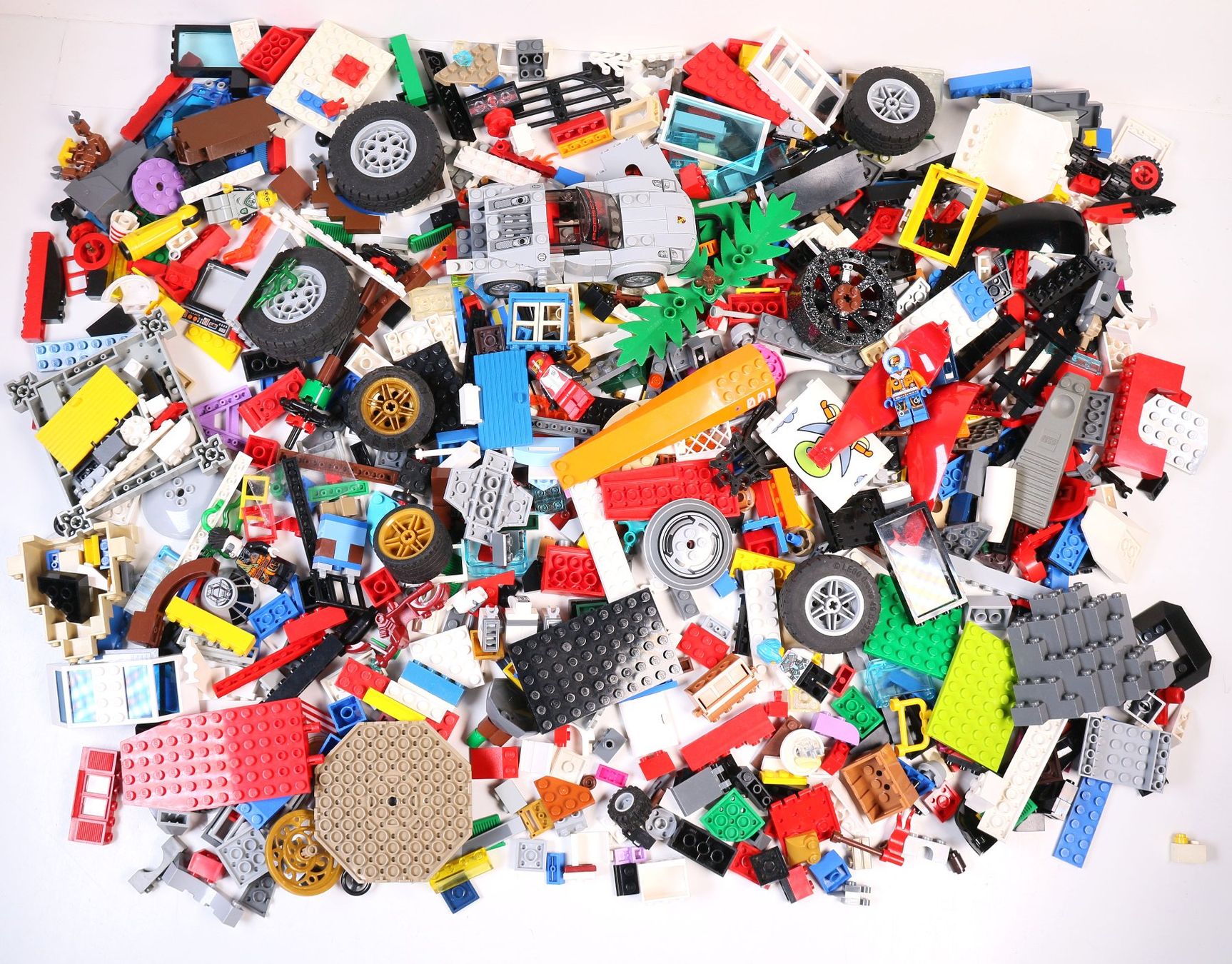 Lego Jeux de construction: 1.5 kg. Legoteile mit Minifiguren – D'occasion à Hettlingen par Scholi99