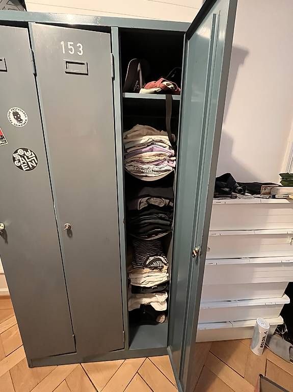 Armadi: Metallschrank / Spindschrank – Usato da St. Gallen venduto da ram_6d9h 2
