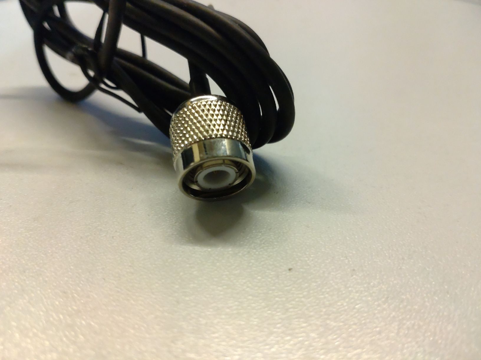GPS Antennen: Antenne Maxtenna M1621HCT-EXT1 100-00044-01IRIDIUM – Neu (gemäss Beschreibung) aus Vétroz von Guadonjin 2