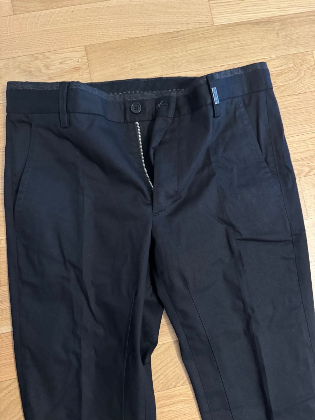 Pantaloni: Dirk Bikkembergs Chino hose – Nuovo (secondo la descrizione) da Zug venduto da pav_q5f7 1