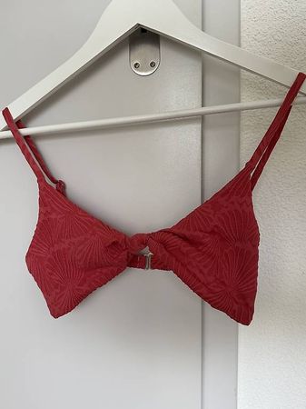 Bikini mit Muscheloptik