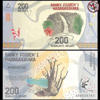 Madagaskar 200 Ariary UNZ P-98 Serie B
