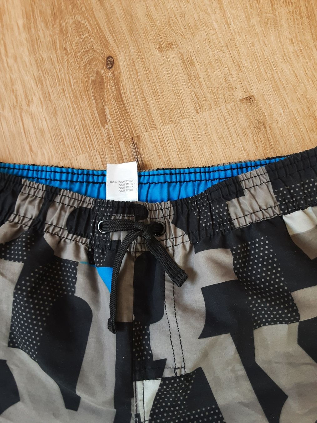 Pantalons: Coole Badehose Gr. 140 – D'occasion à Altdorf UR par Brandli 1