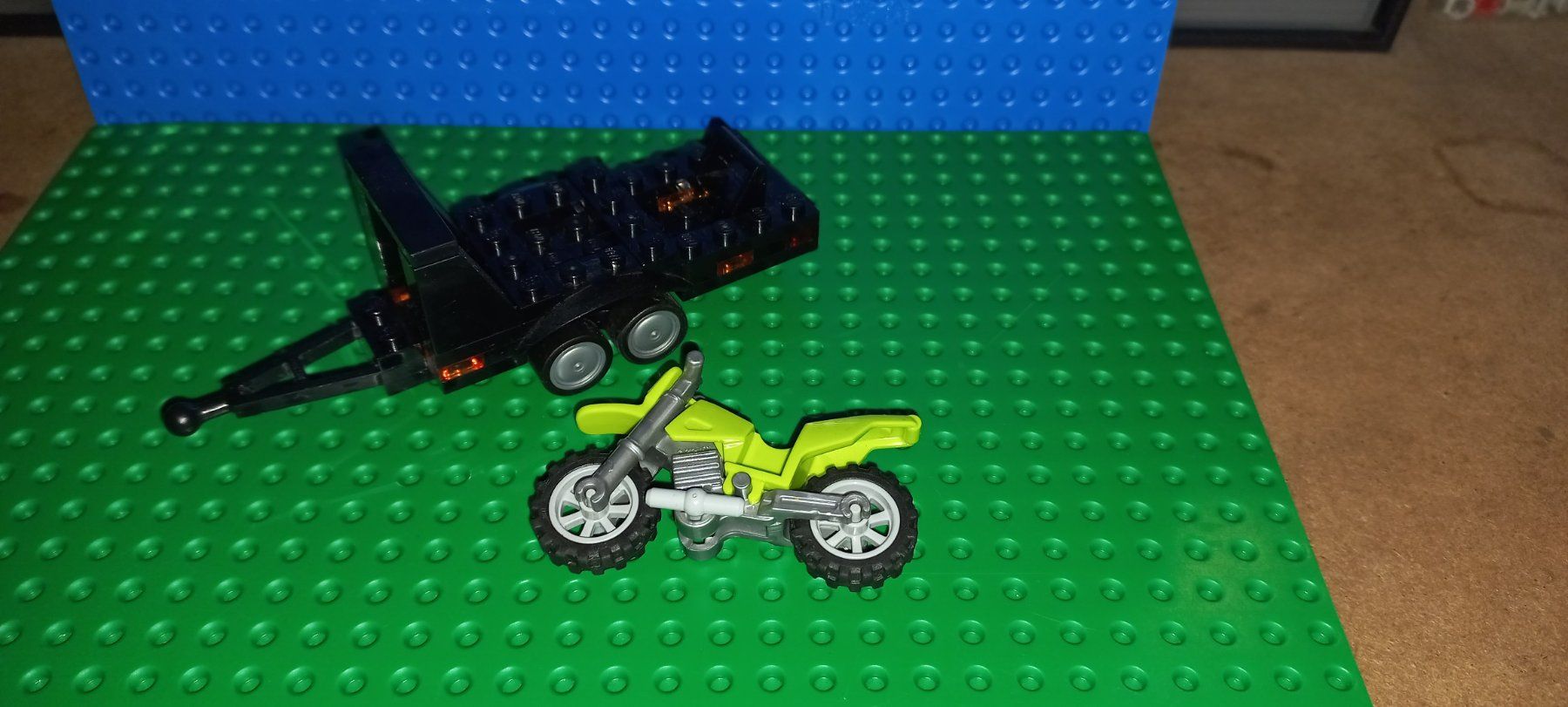 Lego Giocattoli: La remorque de transport Lego – Usato da La tour de treme venduto da Legocreation82 2