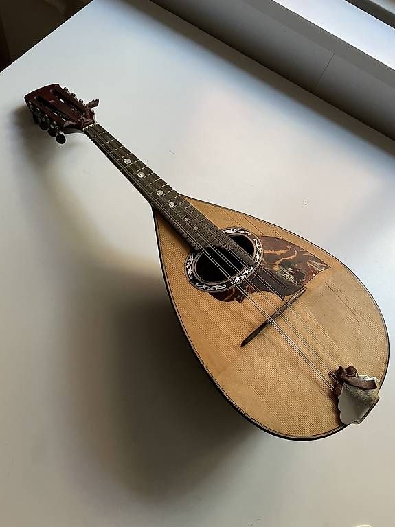 Instruments de musique: Mandoline Emberger – D'occasion à Rorschach par nilo45