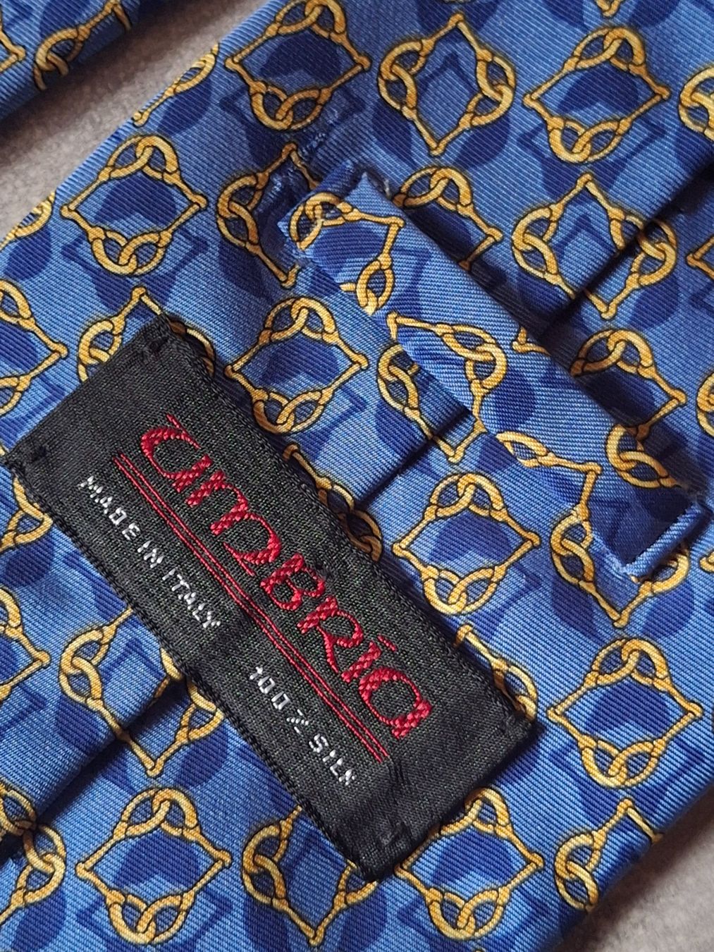 Cravatte: Cravate 100% soie marque Ambria – Usato da Villiers venduto da san_jn5w 3