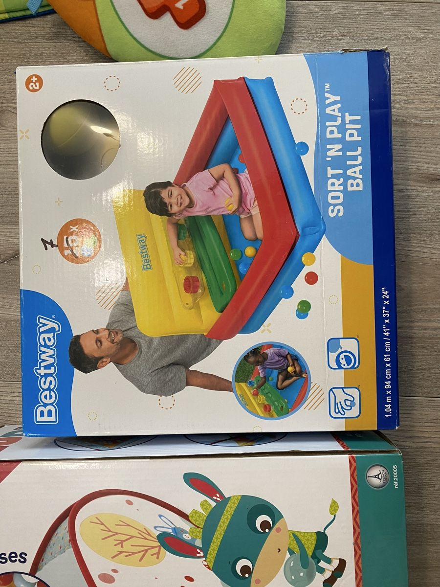 Giocattoli: Spieldecke mit Spielbogen +Bällebad+ Ingenuity Babyschaukel – Usato da Chur venduto da mar_6k6w 2