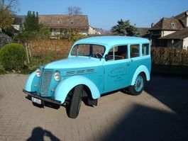 Renault Juvaquatre, break ancien. Une beauté rare !