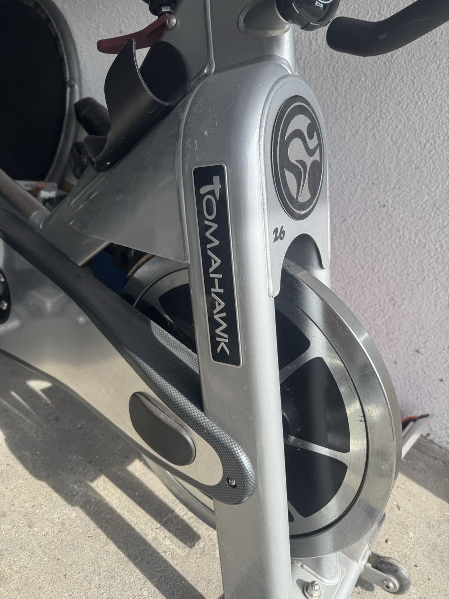 Hometrainer: Tomahawk S-Serie Indoor Bike – Usato da St. Margrethen SG venduto da taf_alb 1