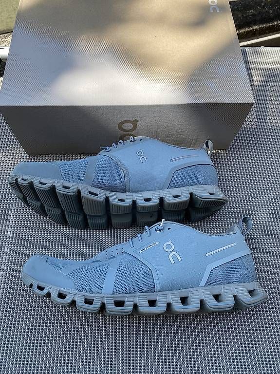 Herrenschuhe: On Running Cloud  Grösse 42  Hellblau – Gebraucht aus Solothurn von nev_7qmh 2