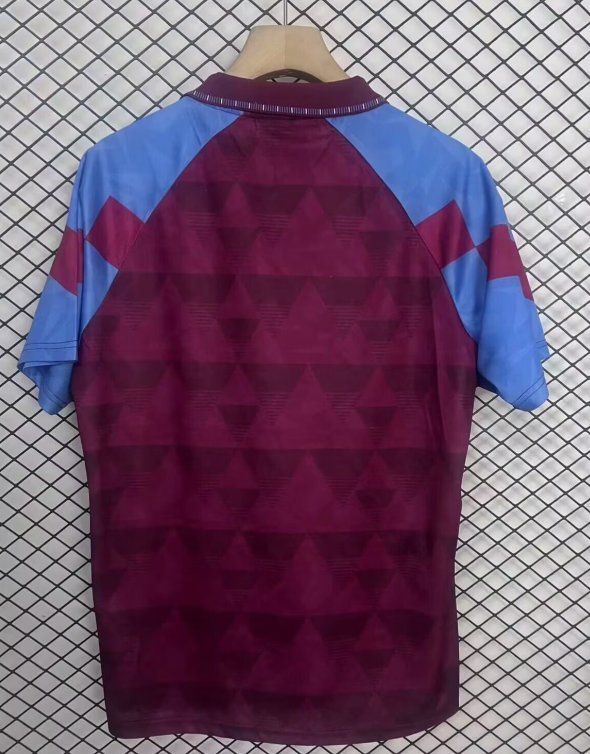 Canottiere & Pantaloni: Trikot Aston Villa Retro – Nuovo e nell'imballaggio originale da Trimbach venduto da TurbinaDiesel 1