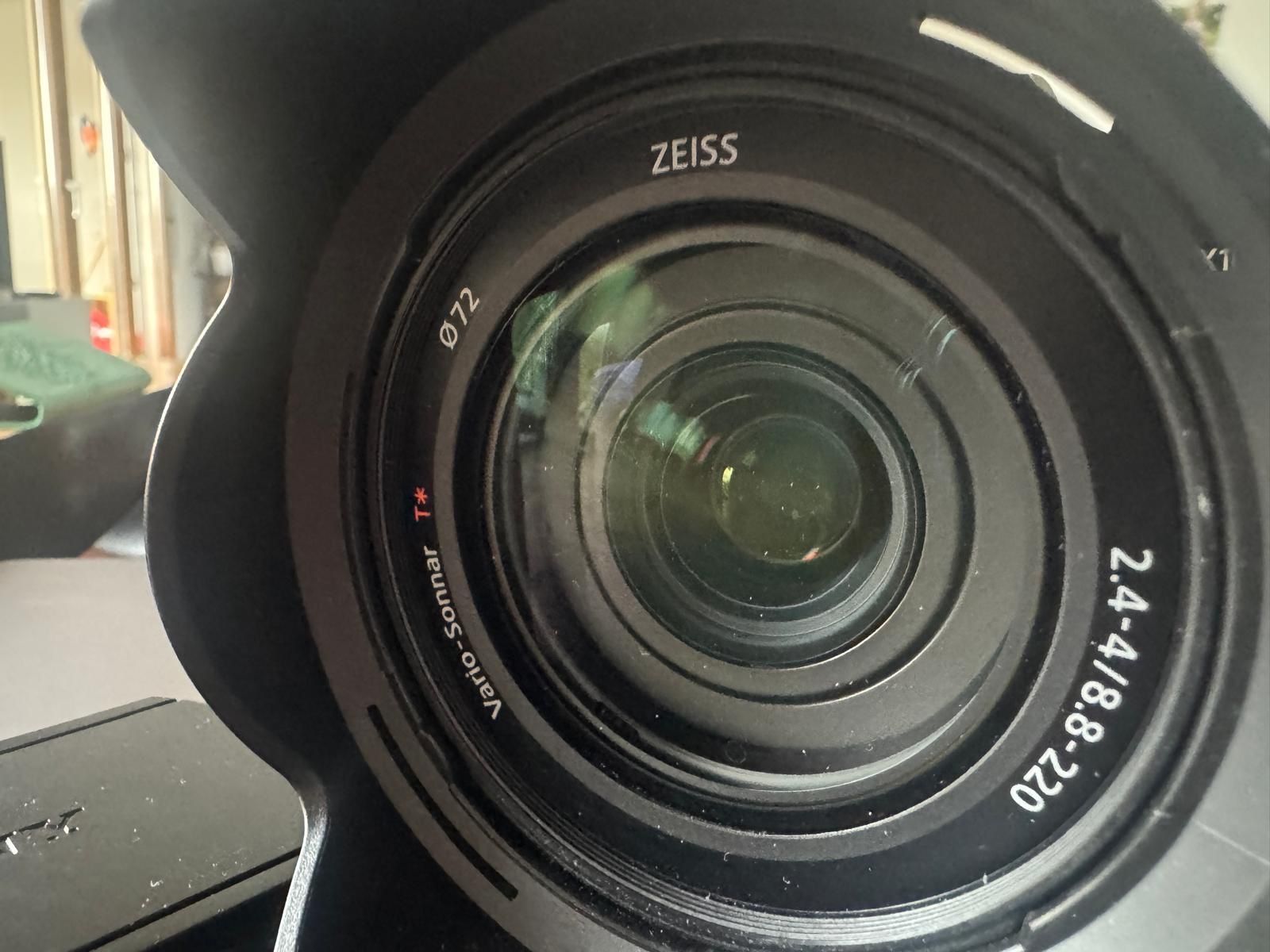 Sony Kamera: SONY Kompaktkamera RX10 IV – Gebraucht aus Allenwinden von evk_x25p