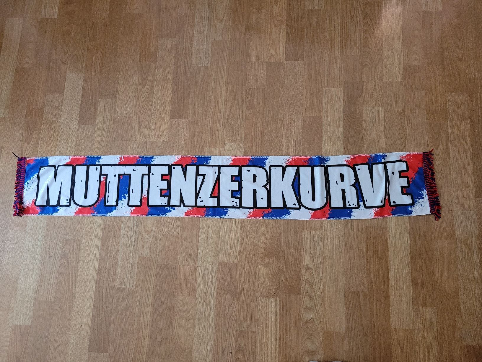 FC Basel Foulards, Tücher & Schals: Muttenzerkurve-Schaal – Neu (gemäss Beschreibung) aus Basel von