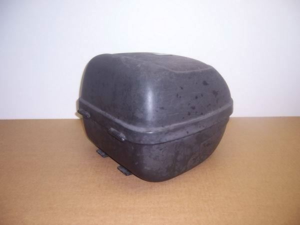 Givi Topcase: Givi Topbox – Usato da Kölliken venduto da motoleu 1