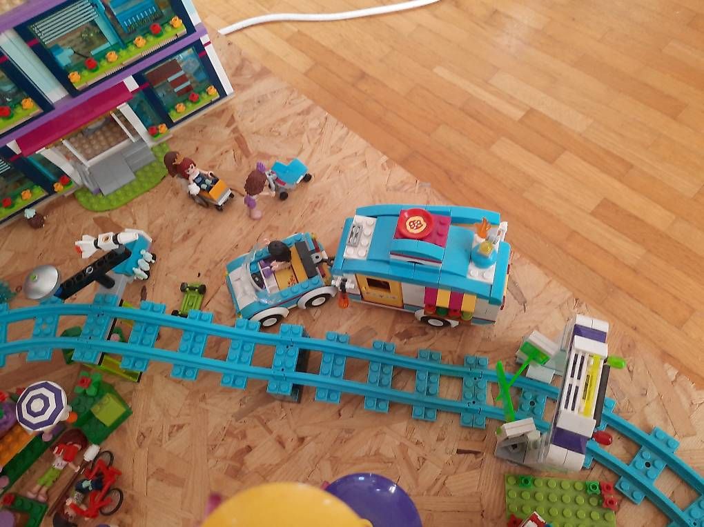 Lego Giocattoli: Lego Friends Sets – Usato da Kloten venduto da Maese82 3