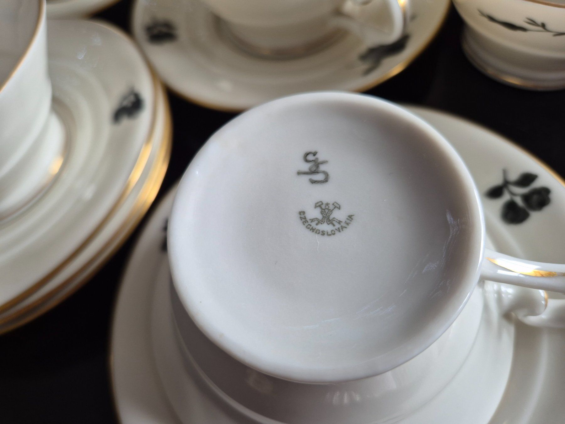 Tazze: 6 Vintage Teeservice, Rosenmuster, Goldrand, – Usato da Bern venduto da aronari 6