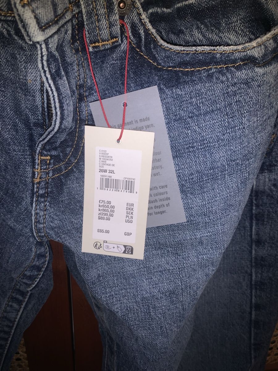 Jeans: Jeans ganz neu – Nuovo e nell'imballaggio originale da Zürich venduto da salosae 2