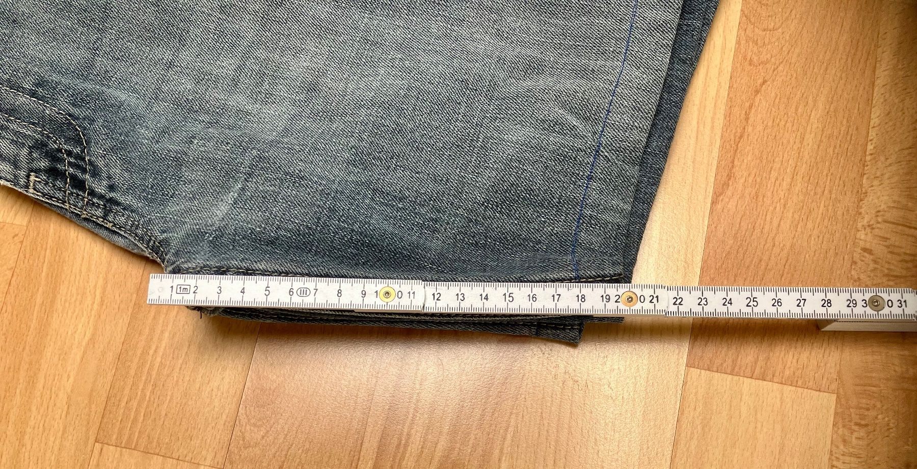 Lotti di vestiti: Arbeitskleidung Sommer Outfit – Usato da Bettwiesen venduto da Zustand57 5