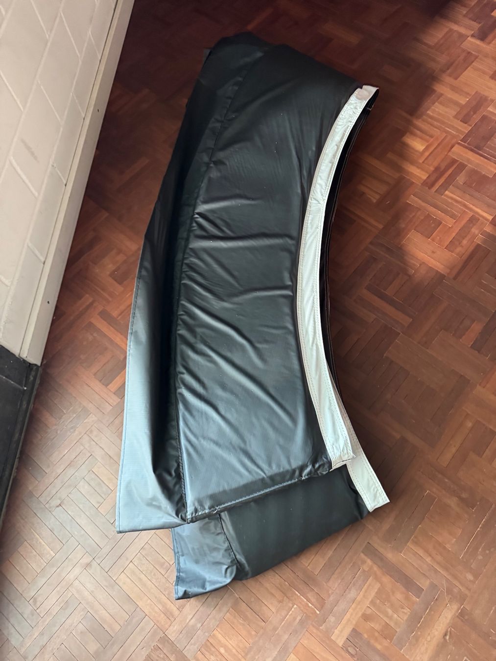 Salta Trampoline: Trampolin Salta Premium Black Edition Ø 305cm. – Gebraucht aus Künten von Spike17 6