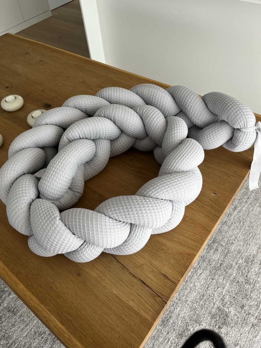 Kissen: Bettschlange 210cm Waffel – Grau – Neu (gemäss Beschreibung) aus Zürich von arbxhe