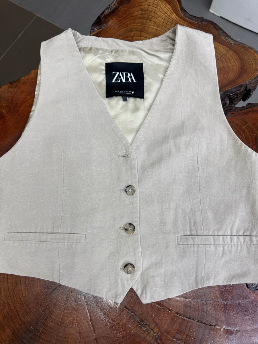 Zara Lotti di vestiti: Zara Weste + Shorts Set Gr. S Beige Sommer – Nuovo (secondo la descrizione) da Oftringen venduto da Makeq 1