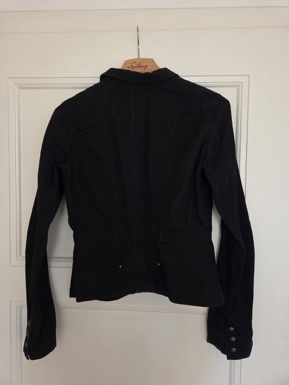 Giacche: veste femme – Usato da Lausanne venduto da hel_ll2g 2
