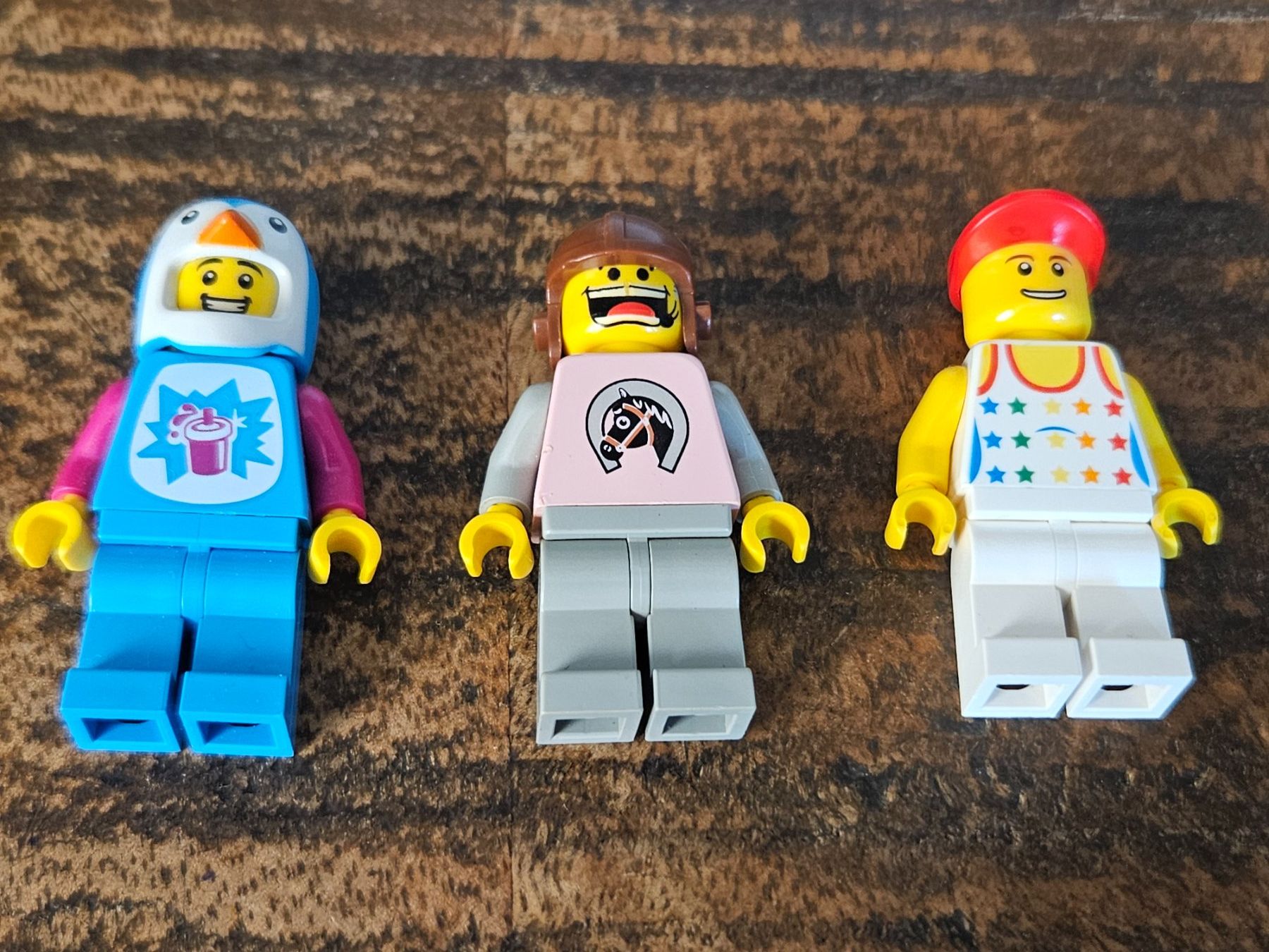 Lego Baukästen: lego lot de 3 figurines – Gebraucht aus Confignon von Ecrofigs