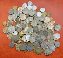 Gros lot de pièces de monnaie non triées, Asie