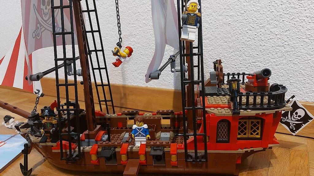Lego Giocattoli: Lego 70413 grosses Piratenschiff – Usato da Geuensee venduto da Itingen1 2