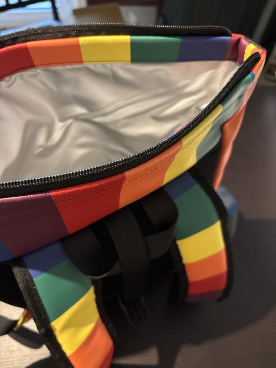 Rucksäcke: Regenbogen Rucksack, top Zustand – Neu (gemäss Beschreibung) aus Adliswil von ninotschka7 4