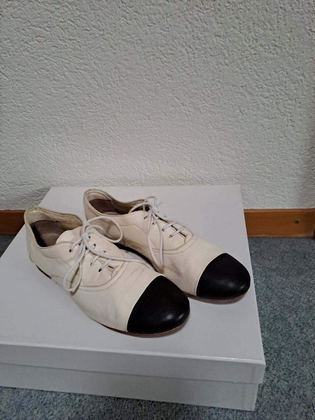 Scarpe da donna: Bequemer Damenschuh, Gr. 38, NP 289.-- – Usato da Frauenfeld venduto da Andadaa