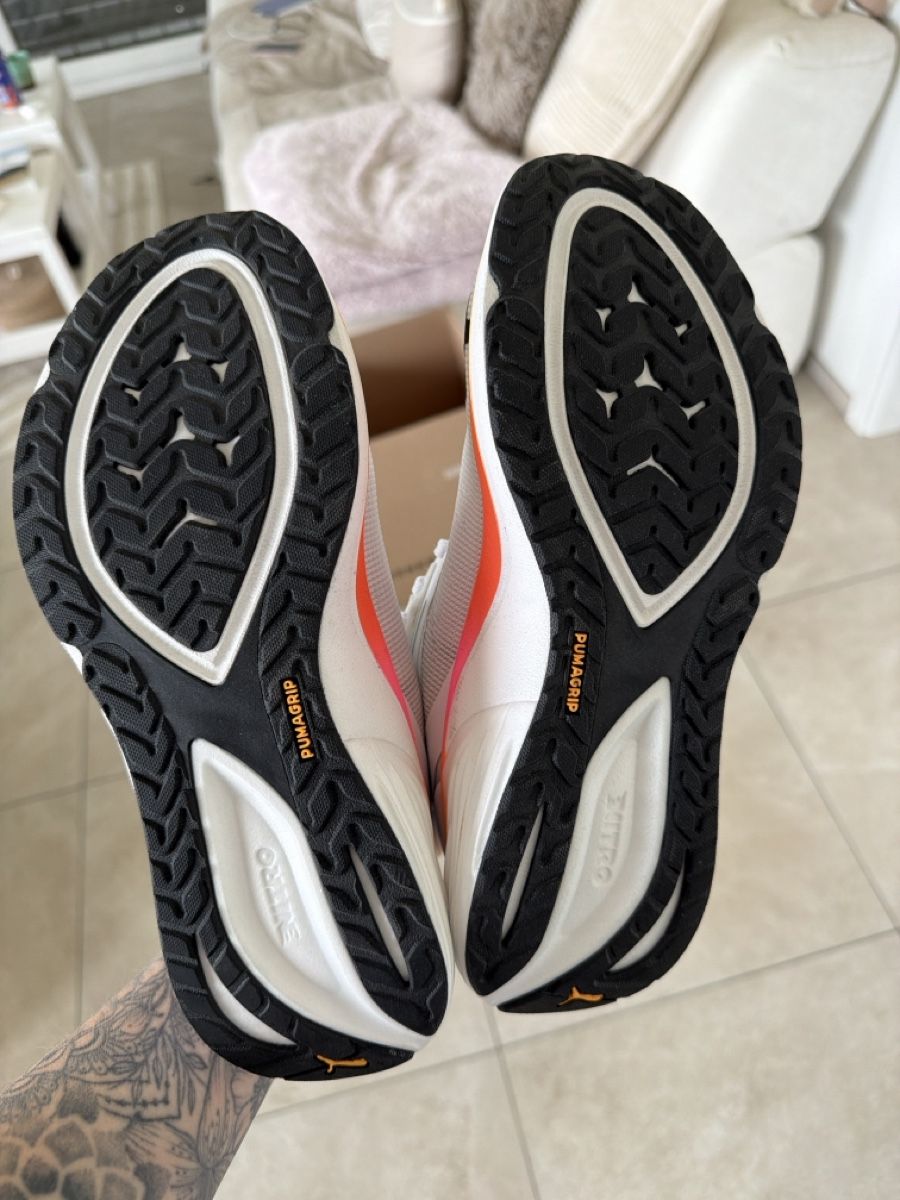 Puma Scarpe da uomo: Chaussures de course Puma Nitro, taille 40, neuf! – Nuovo (secondo la descrizione) da Fétigny venduto da Titou2010 2
