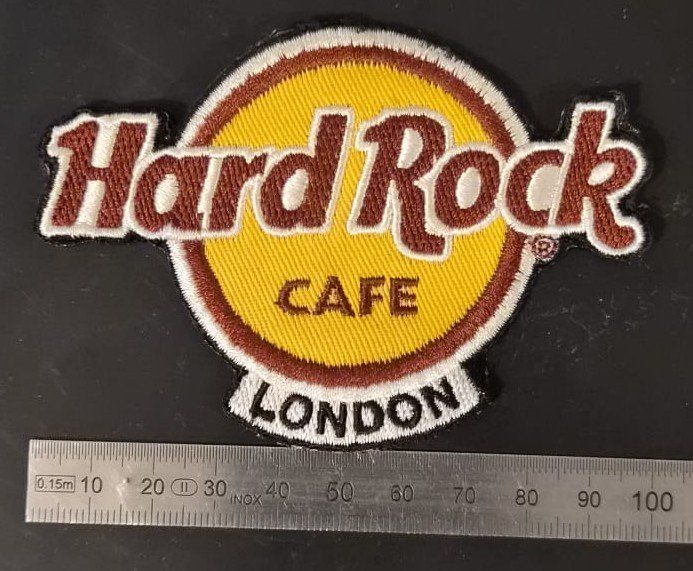 Placchette & Badge: patch "hard rock cafe london" – Usato da Genève venduto da CRDNX