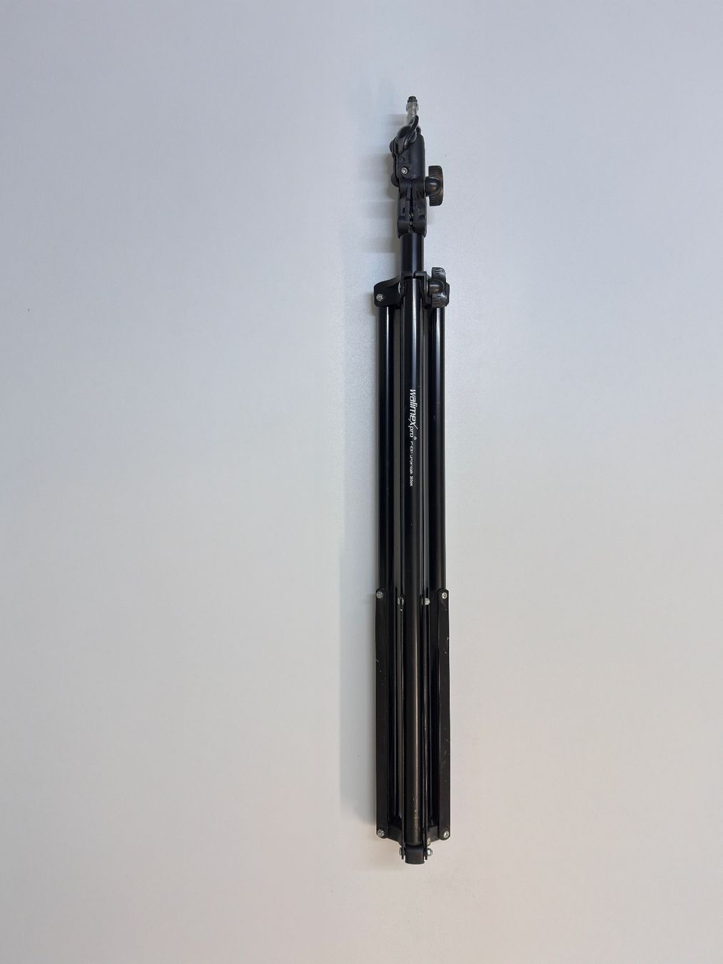 Treppiedi & Teste: Walimex pro FT-8051 Lampenstativ, 260cm – Usato da Glis venduto da qb5_k6jg