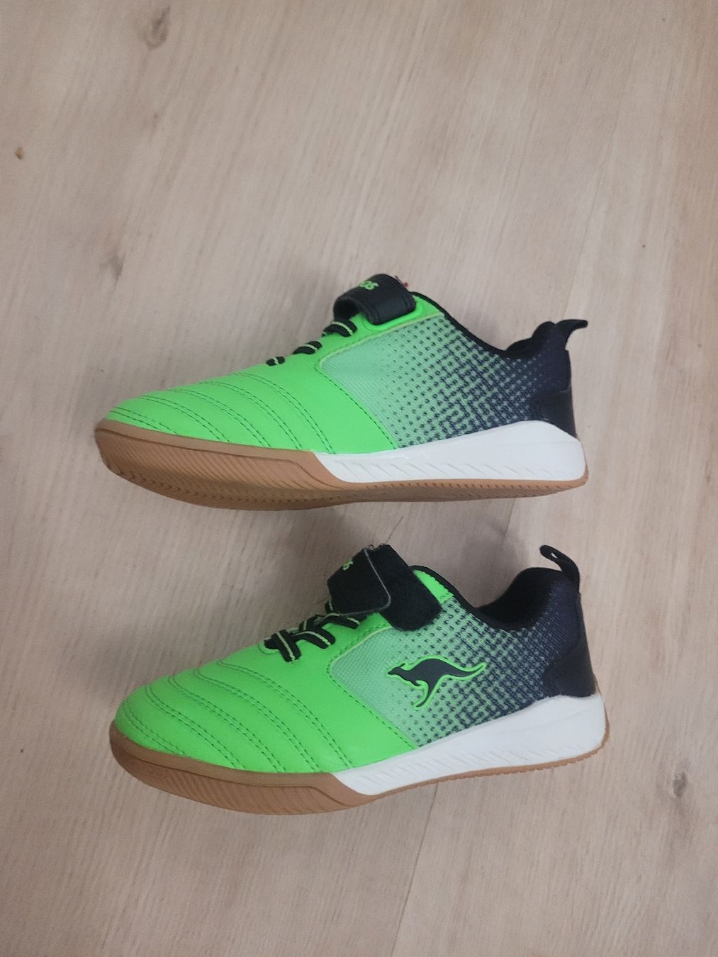 Schuhe für Jungen: Hallenschuhe Gr. 27 Kangaroos – Gebraucht aus Lupsingen von sta_wgg5 3