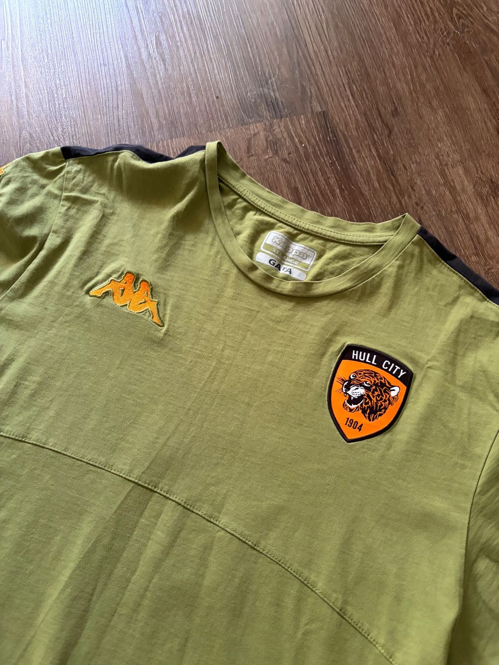 Kappa Leibchen & Hosen: Hull City Shirt – Gebraucht aus Muttenz von bargain_hunter 1