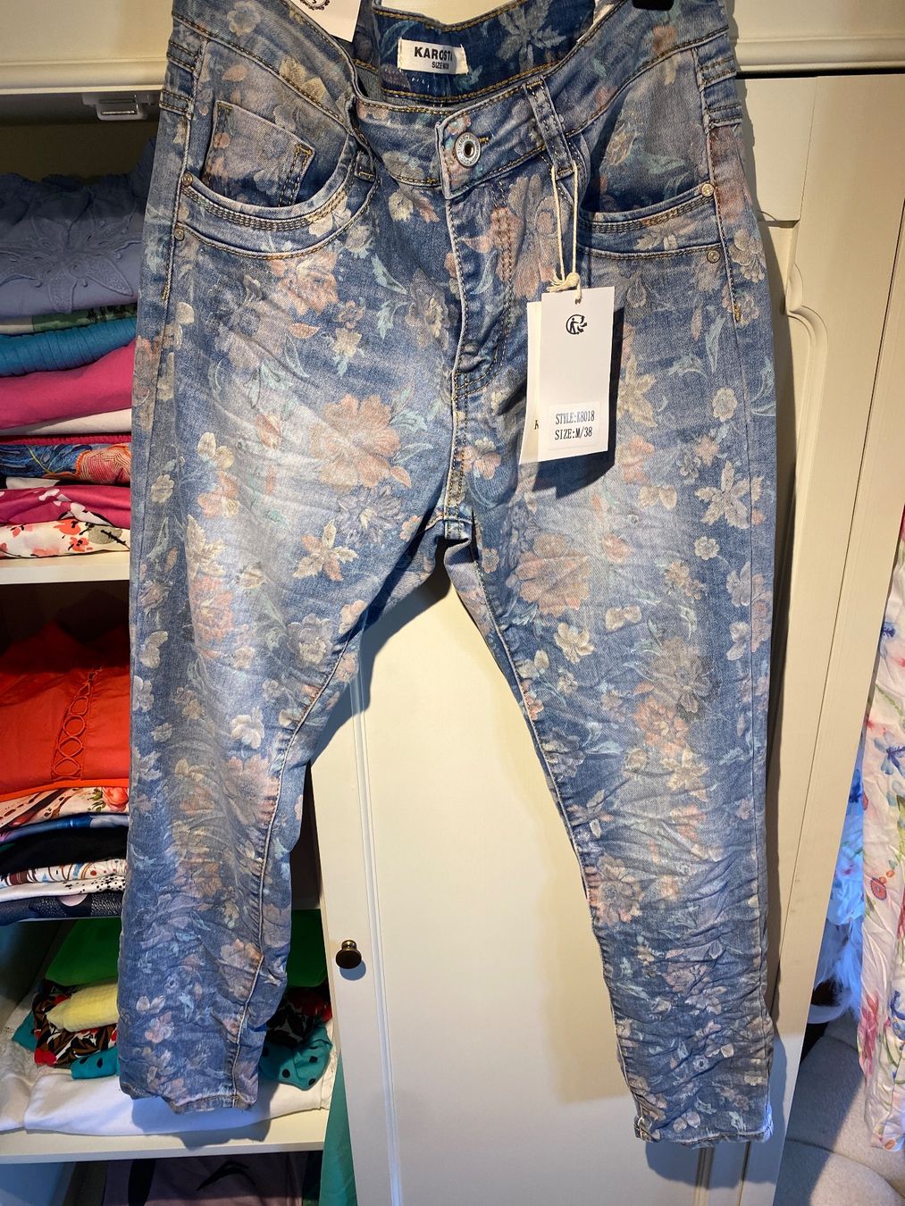 Jeans: JEANS KAROSTAR-DAMEN – Nuovo e nell'imballaggio originale da Meienried venduto da ManuelaBoutique 1