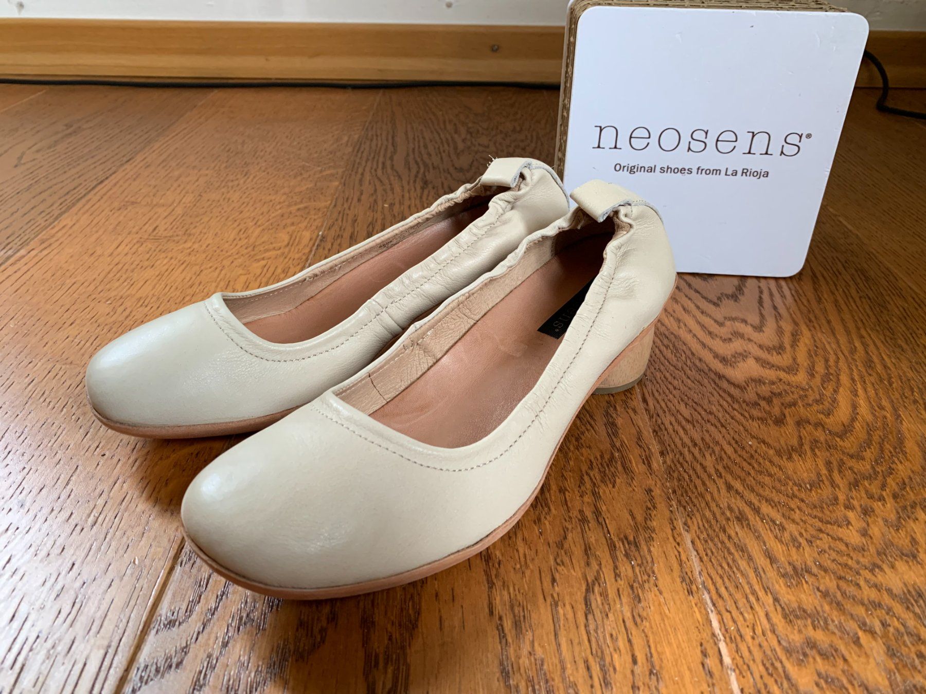 Neosens Damenschuhe: Neosens Tintorera 5695 beige Gr.37 – Gebraucht aus Zürich von finsti